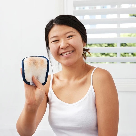 Reusable Makeup Remover Kits - OPRAH’S FAVE THINGS! - Picture 7 of 15